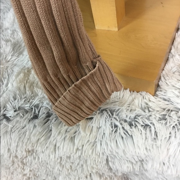 Studio Works Large split neck tan heavier weight sweater - Picture 7 of 14